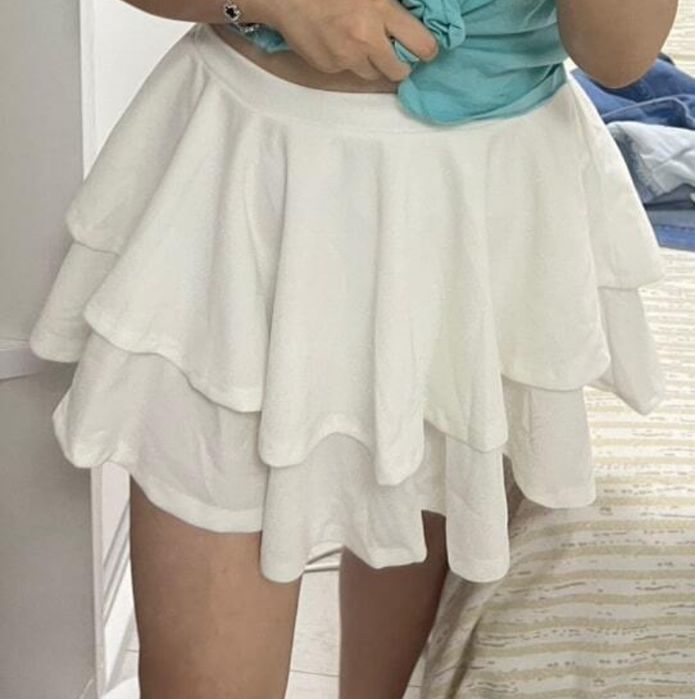 Fustă albă vaporoasă dama, mărimea S, nouă