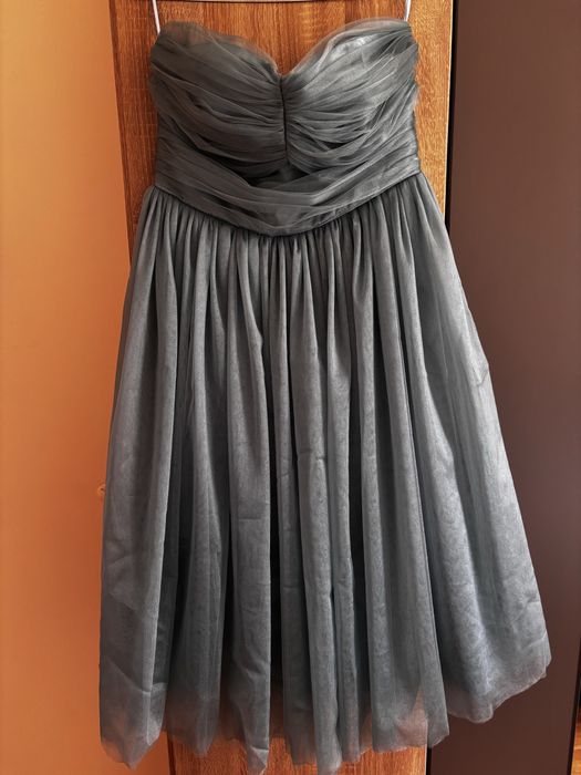 Официална рокля