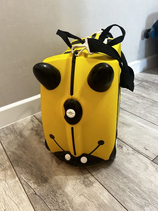 Чемодан детский trunki