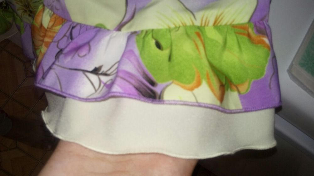 Продам красивое платье (58-60 размер)