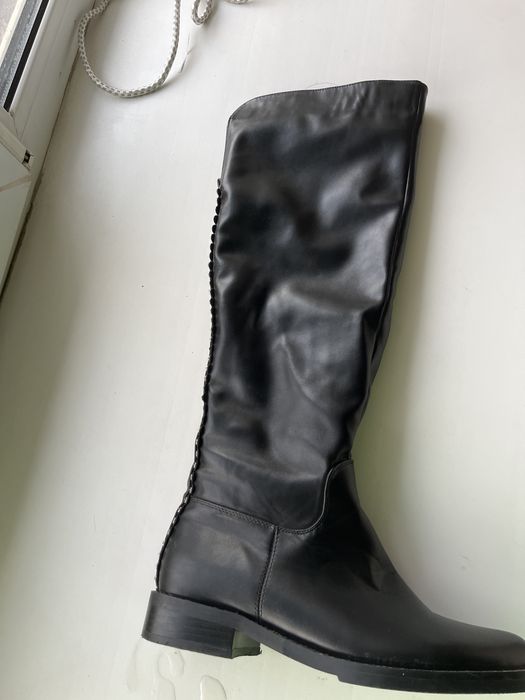 Зимние женские сапоги.41 размер.четыре тысячи  тенге.новые!