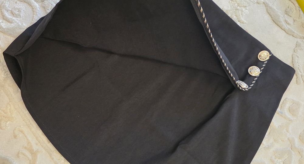 Fusta neagra Shein marime M noua