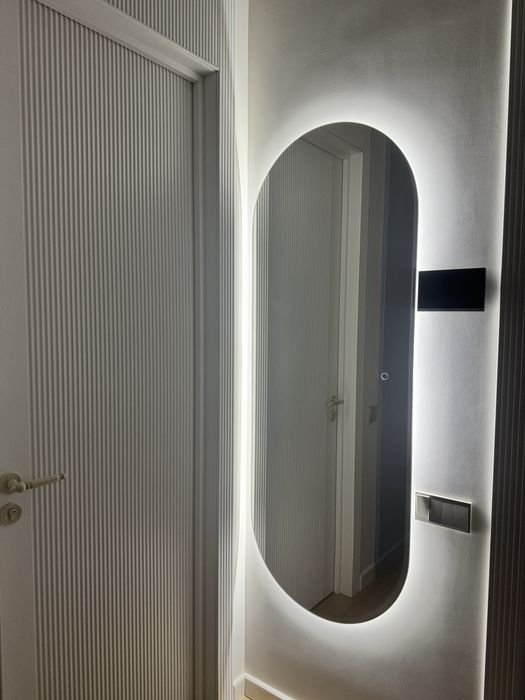 Продам зеркало овальное 160*60 см