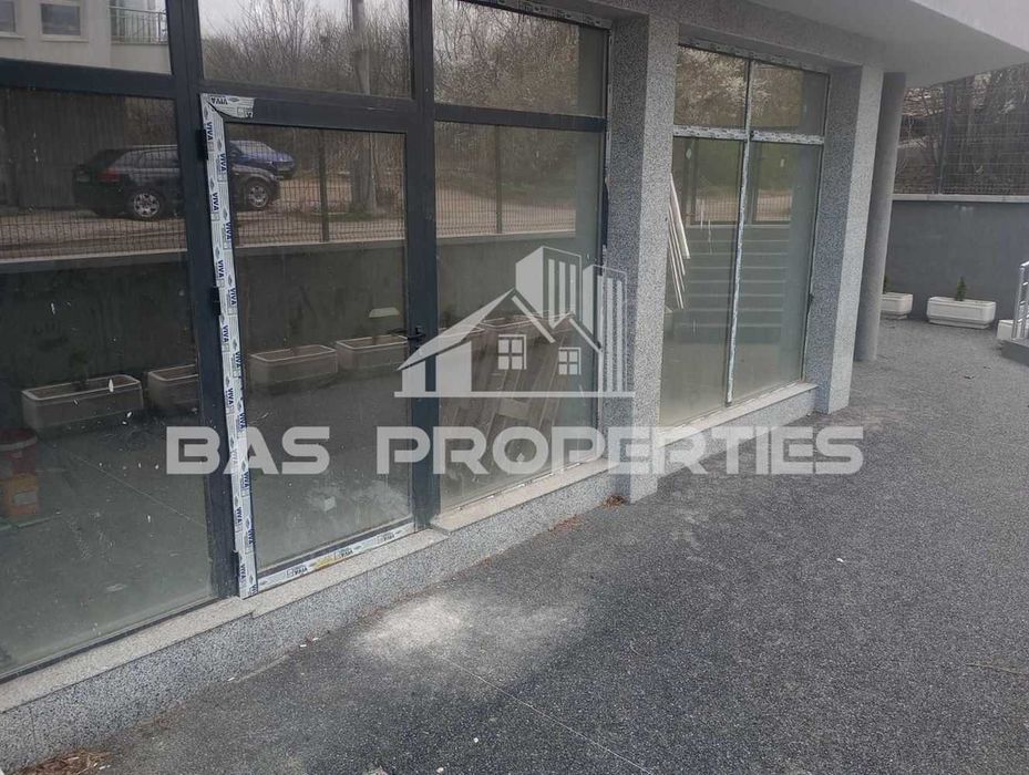 Магазин в София-Овча Купел площ 185