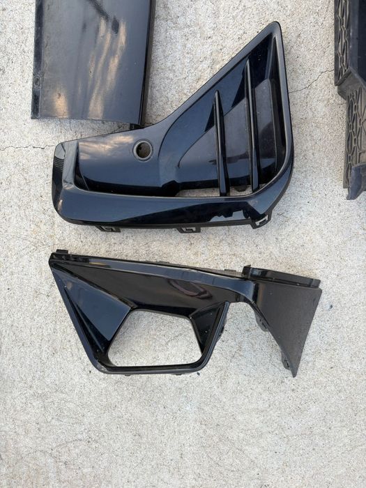 Grila activa , grile bara fata M pachet BMW X3 X4 G01 LCI