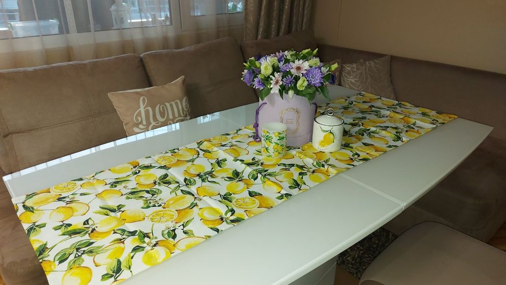 Два самостоятелни етажа от къща