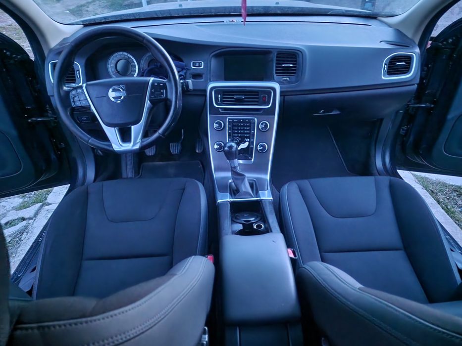 Volvo s60 2.0 diesel  5 cilindri