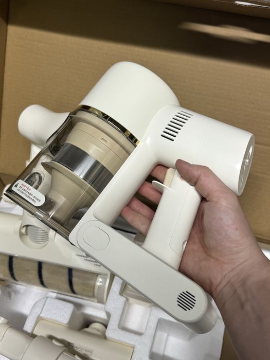 Пылесос Dreame V10S