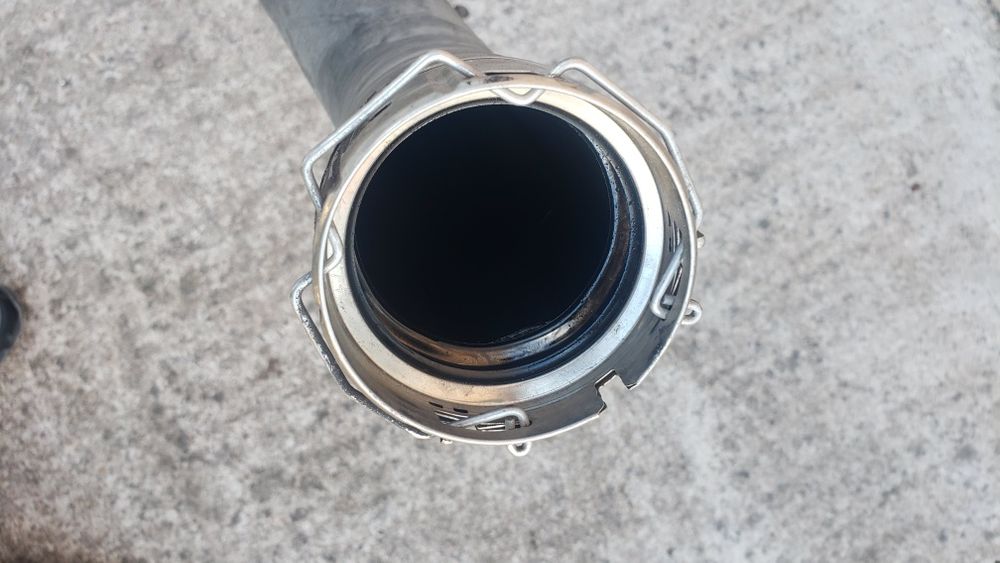 Маркуч за Форд Мондео.