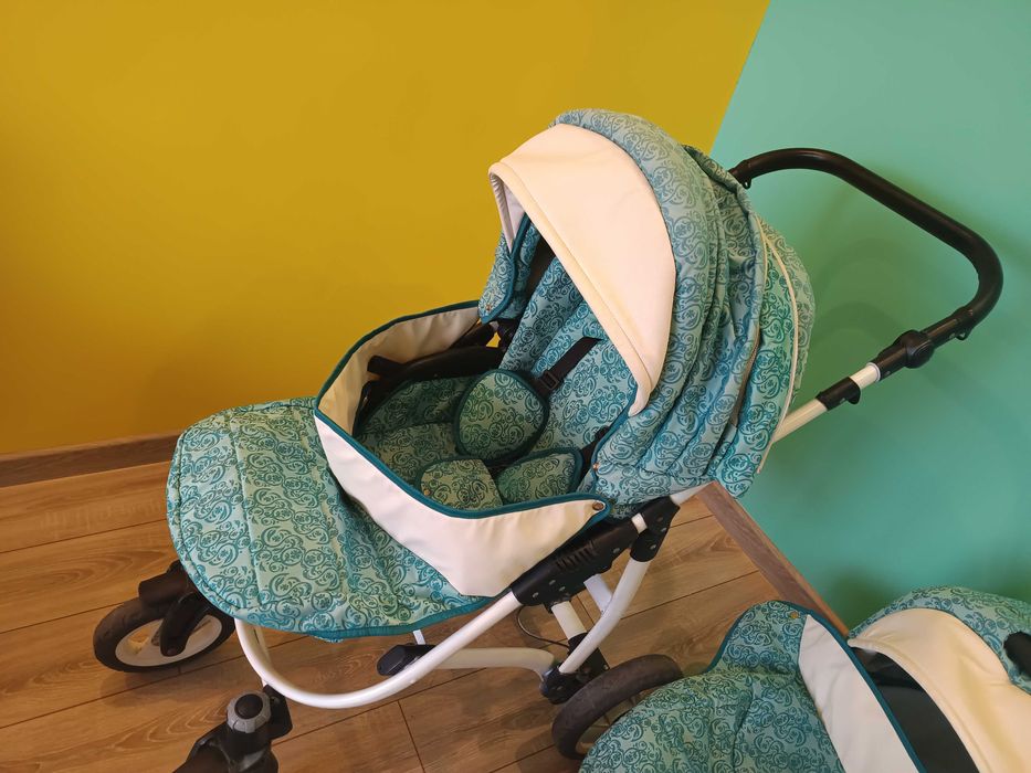 Бебешка количка Karwala/използвана