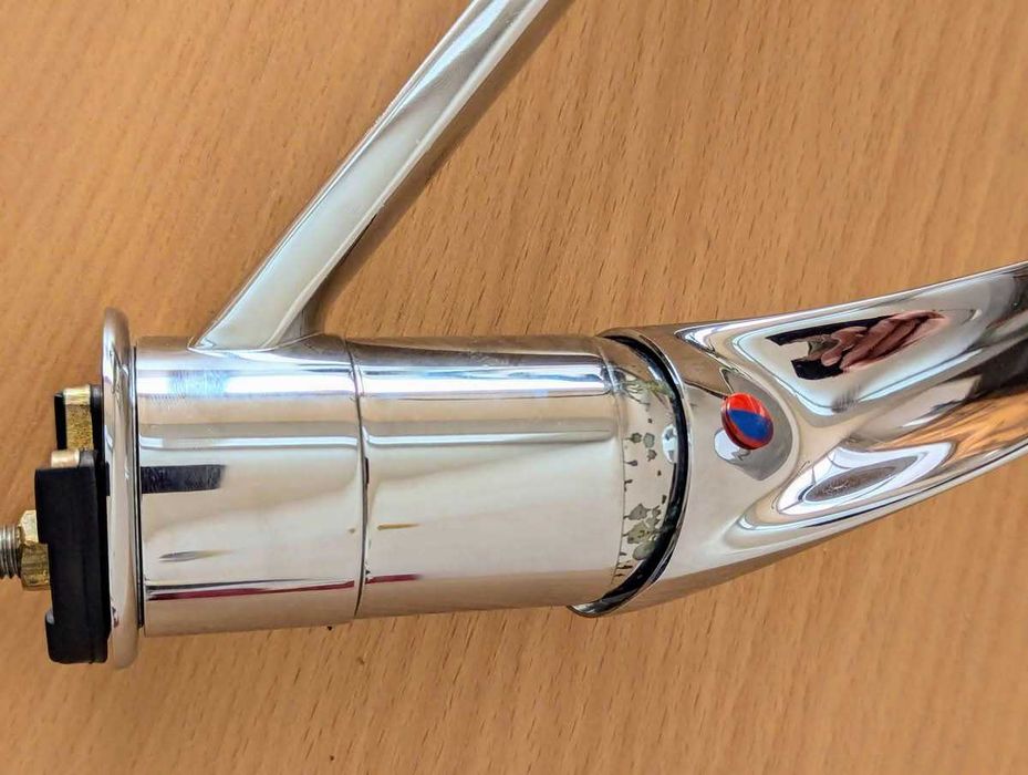 Италианска кръгла мивка 44х20 и смесител