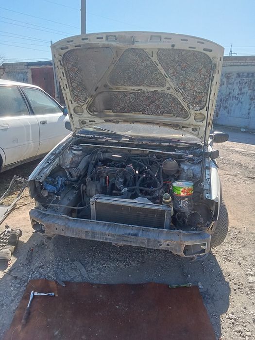 Запчасти Пассат б3 кузов и тд