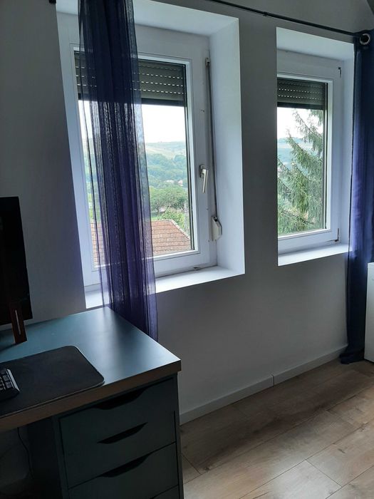 Casă la tara,6375 m2 grădină/ teren, in granita cu padurea