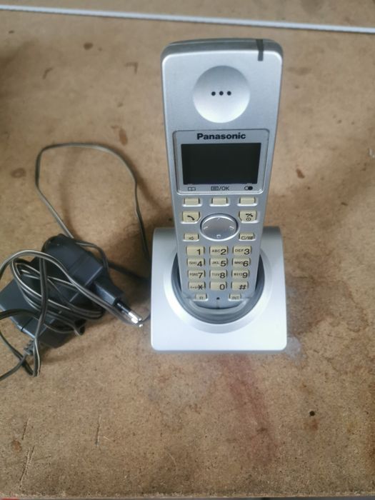 Стационарен телефон с факс panasonic