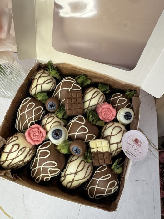 Клубника в бельгийском шоколаде