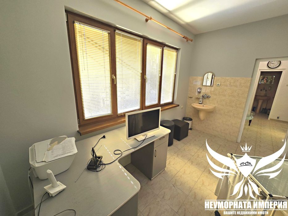 Дава се под наем Офис в Асеновград - 40 кв.м за 362 € - Снимка #4