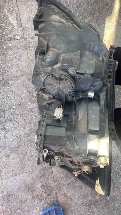 Продам передние фары для Альфарда