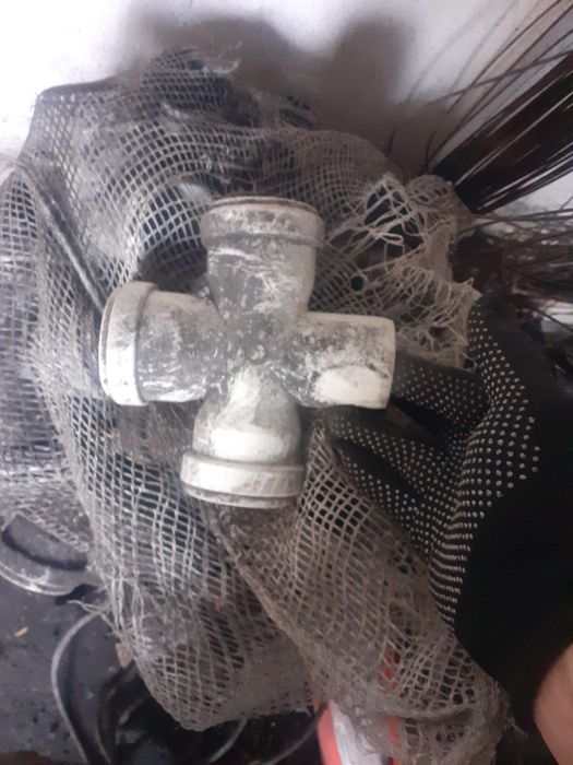 Пластиковый тройник