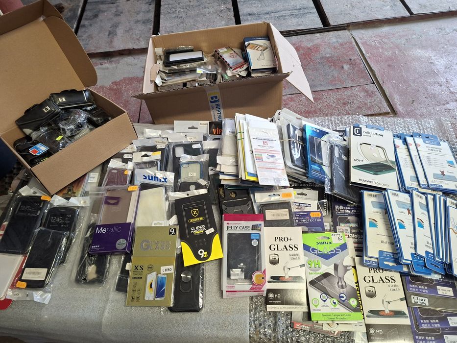 Калъвки,протектори за различни телефони