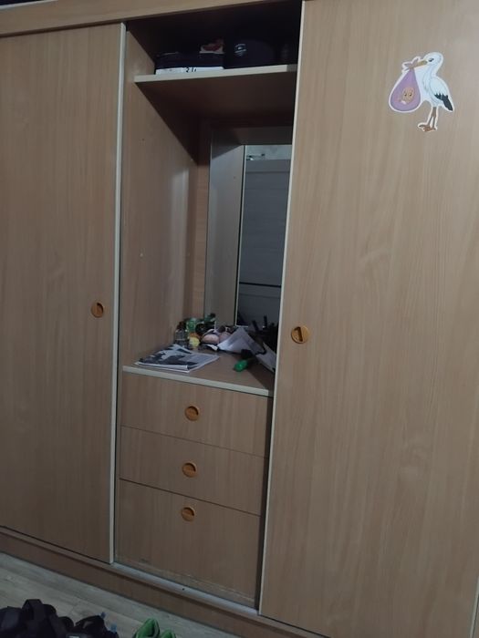 Продам шкаф прихожей