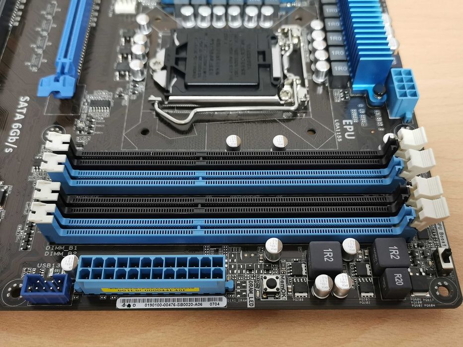 Asus P8B WS дънна платка Intel 1155 сокет / Asus Workstation