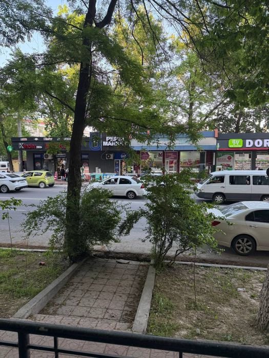 Старт стадион - Сдается в аренду помещение вдоль дороги 160м2