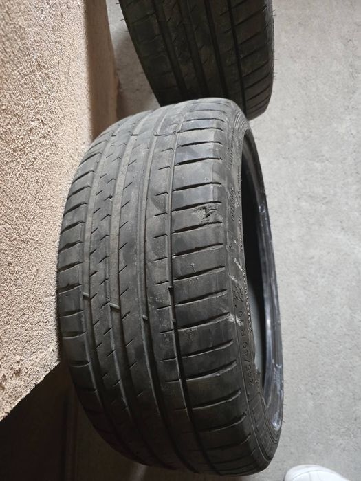 Летни гуми 245/40/19 Michelin Дот 23г.