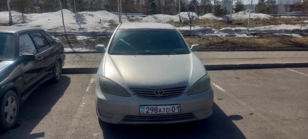 Көлік сатамын камри 35 жағдайы жақсы