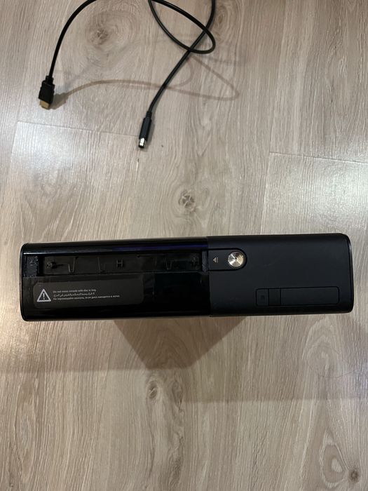 X box - 360E 500gb