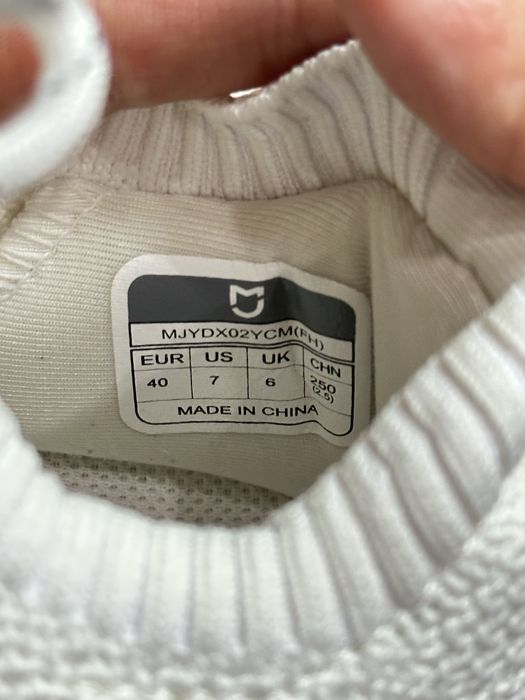 Продается кроссовки Xiaomi