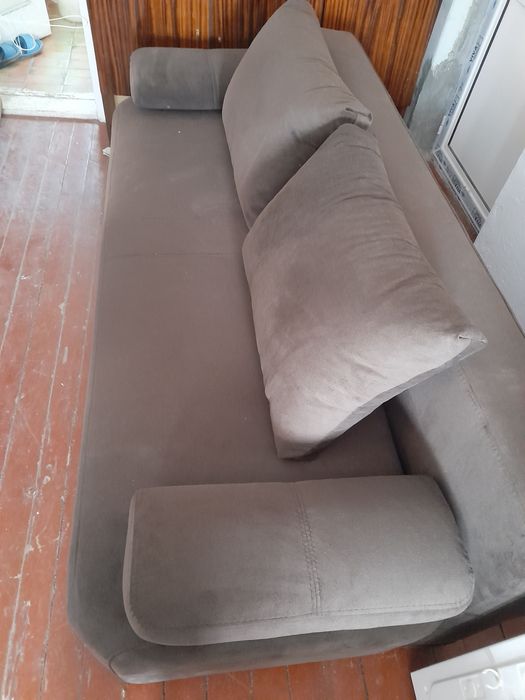 Чисто нов диван с касова бележка