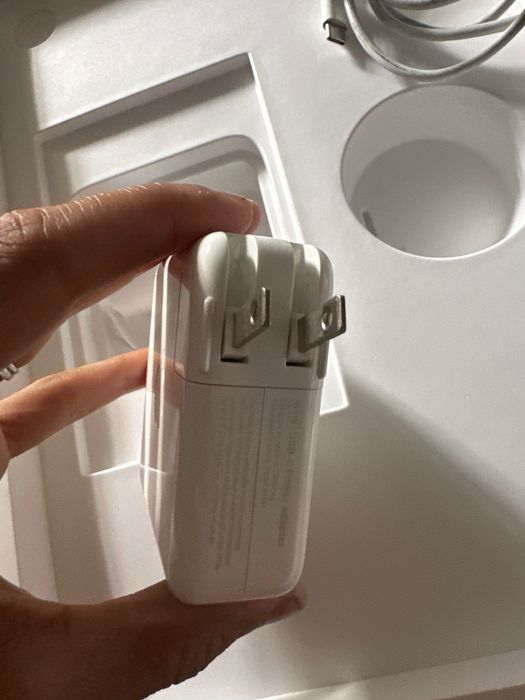 Macbook pro 2020 m1 / 8 gb / 512