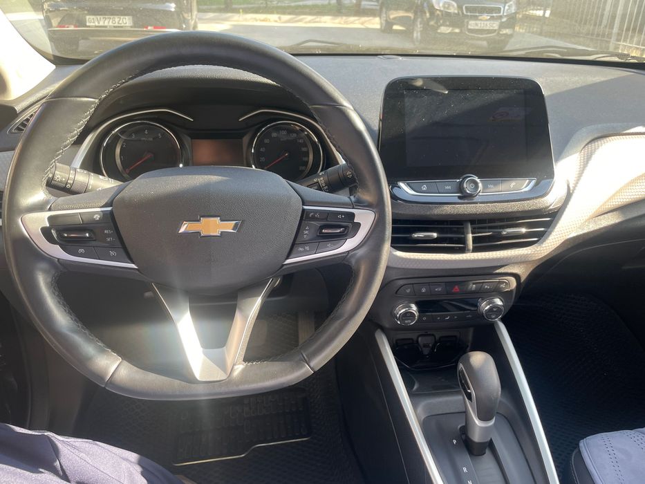 Chevrolet onix premier