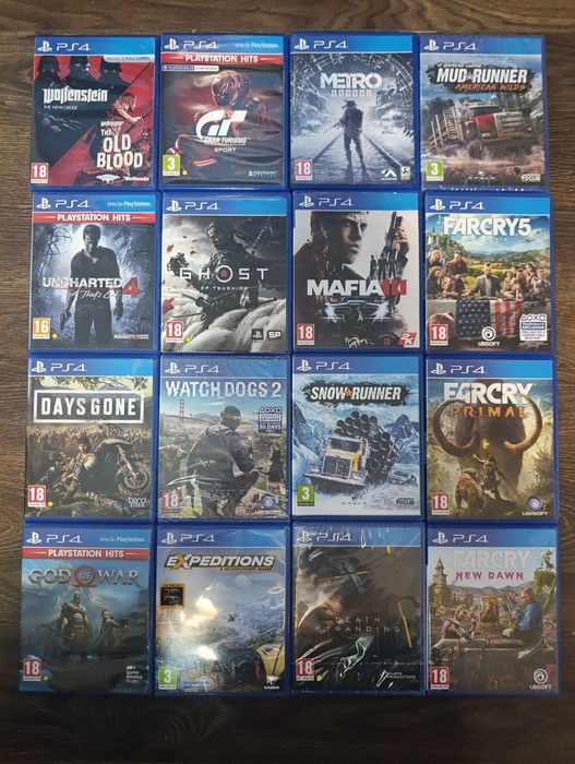 Consola PS4 PRO + 16 jocuri