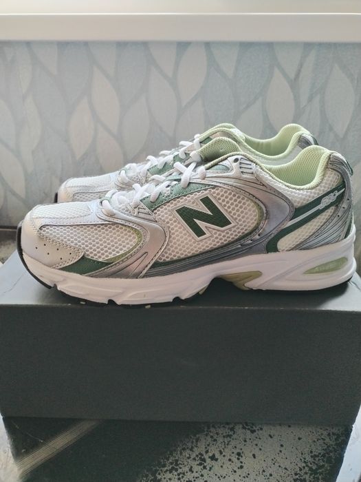 New Balance 530 43 номер