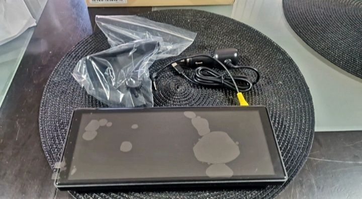 Безжичен мултимедиен дисплей Android Auto Carplay+камера за заден ход