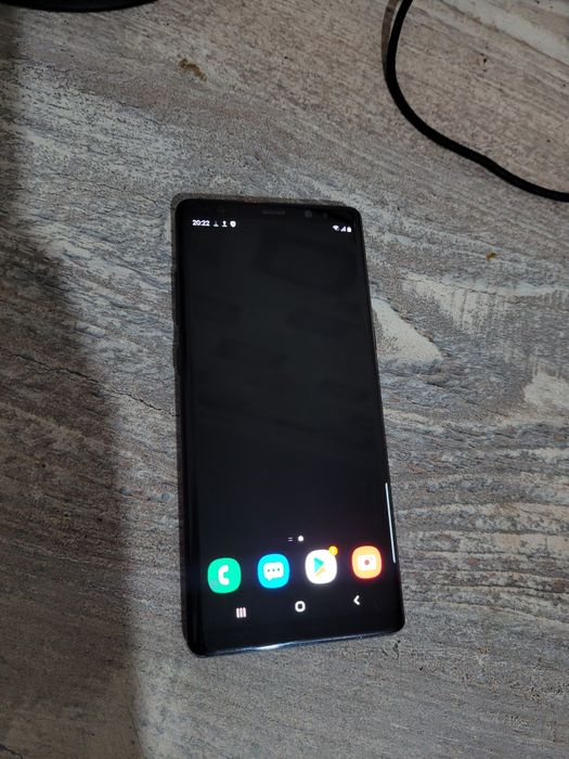 Продам флагман Samsung galaxy s20 Fe