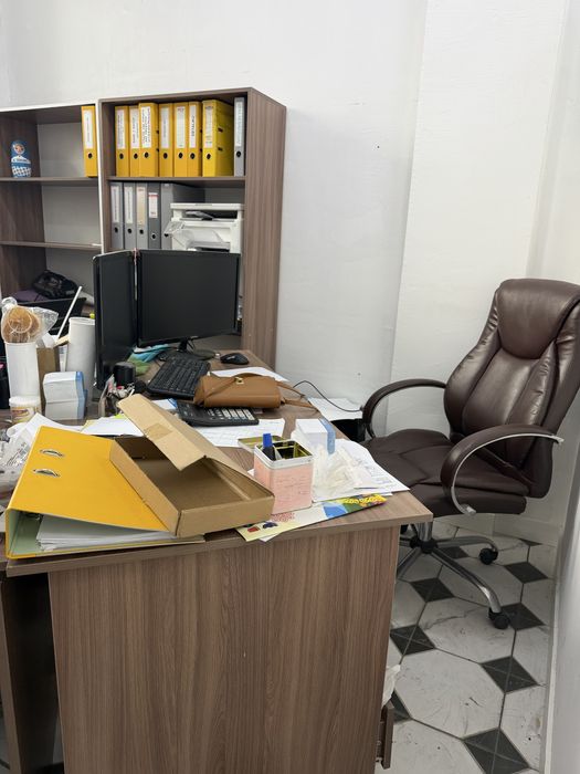 Мебель офисная , для магазина