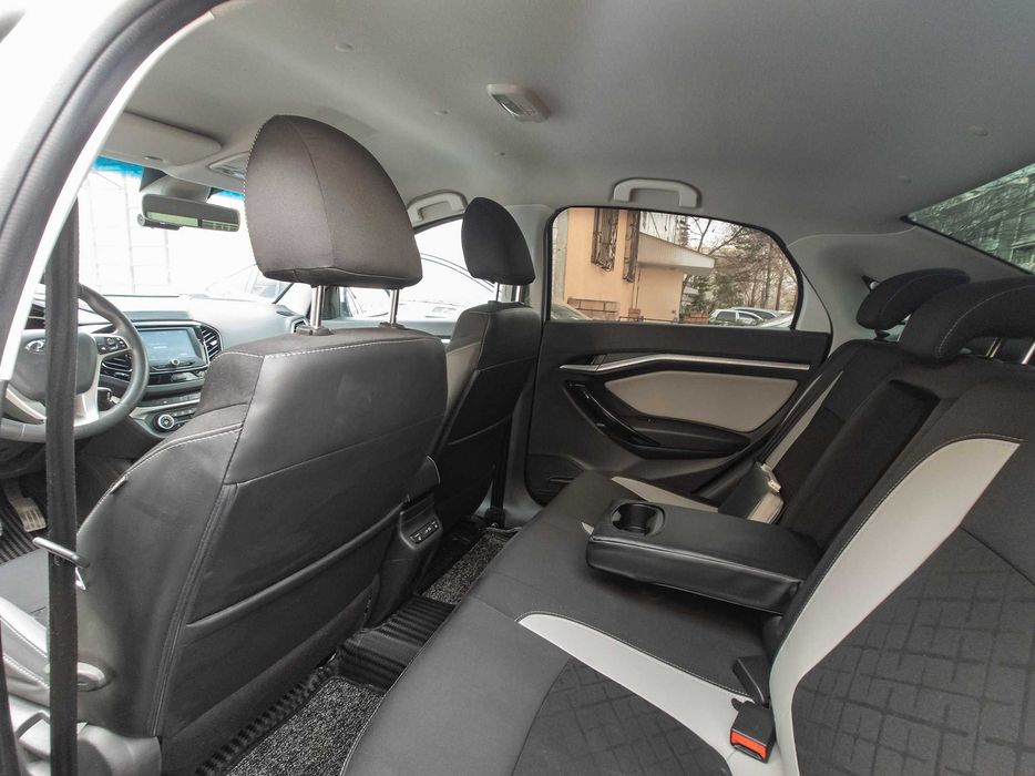 Lada Vesta Sedan Cross