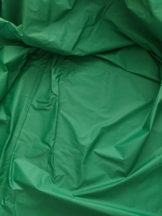 Шиене на платнища за чадъри