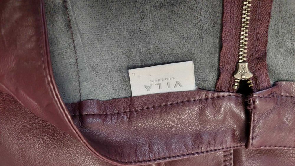 Пола от еко кожа размер Л  Вила