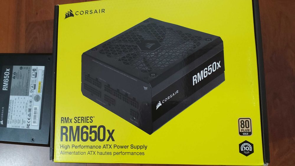 REZERVAT - Sursa Corsair RM650x, complet modulara 80+Gold