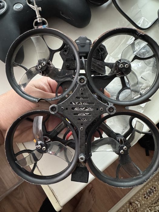 fpv дрон cinelog25 v2