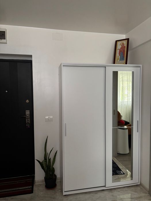 Vând apartament !