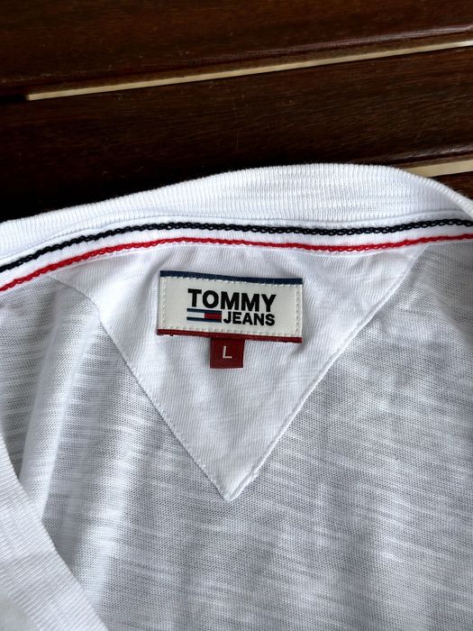 Дамска тениска Tommy Hilfiger (Tommy Jeans) - размер L, Отлично състояние