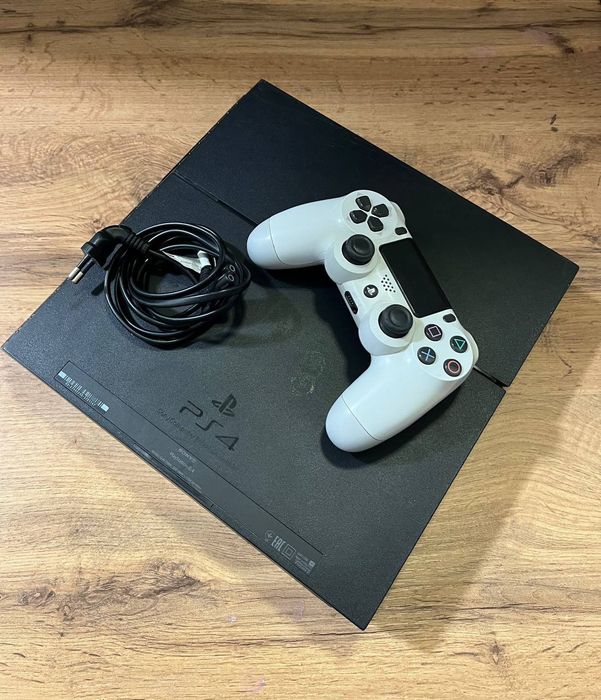 PlayStation 4 1 TB — отличная консоль для игр и развлечений