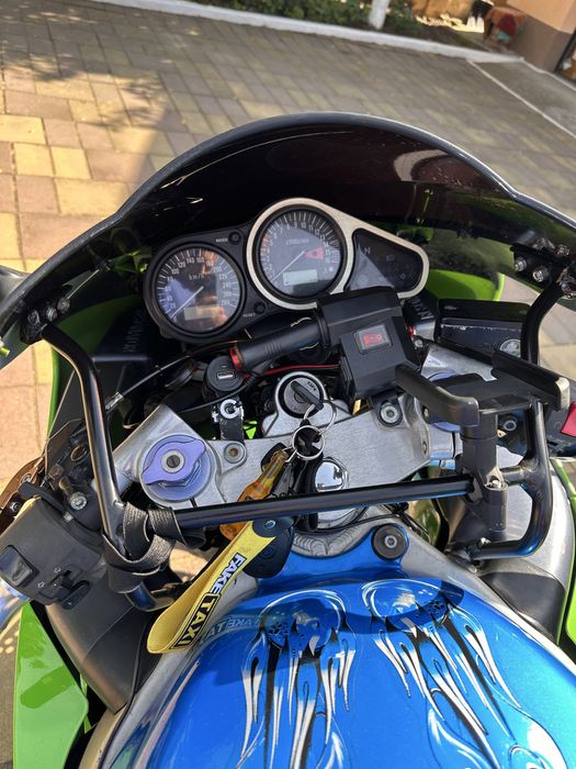 Kawasaki ninja zx6r