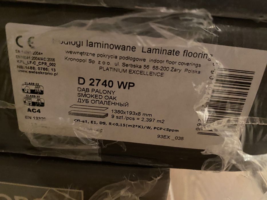 Vând parchet laminat