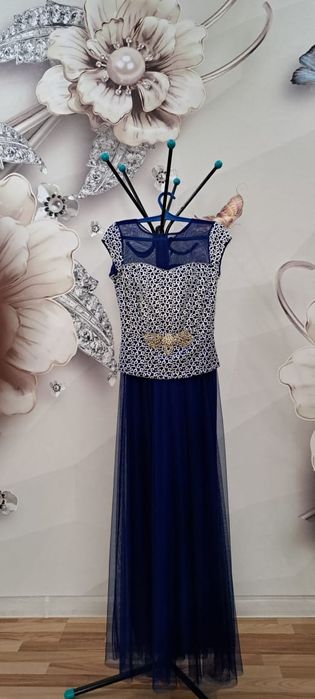 Көйлек сатылады!! Жетісайда тұр!!