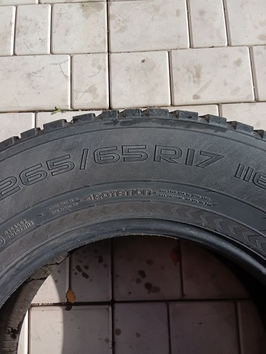 Продам резину 265/65/17